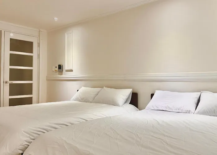 Gangnam Neat & Cozy L Near Station Appartement *
