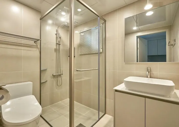 Gangnam Neat & Cozy L Near Station *
