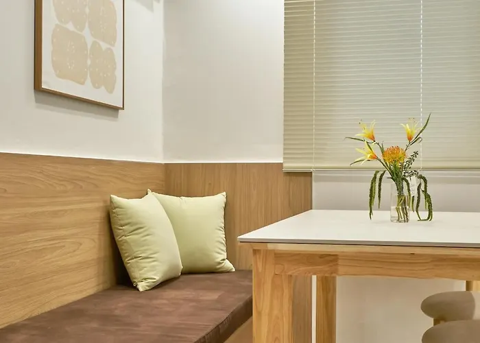 Gangnam Neat & Cozy L Near Station Appartement *